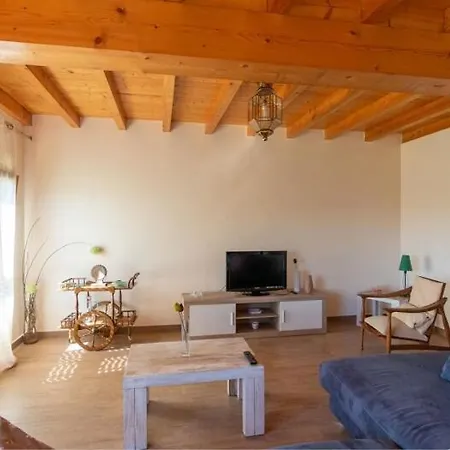 Encantadora Casa Rustica, Comoda Y Amplia Holiday home Pontones (Cantabria)